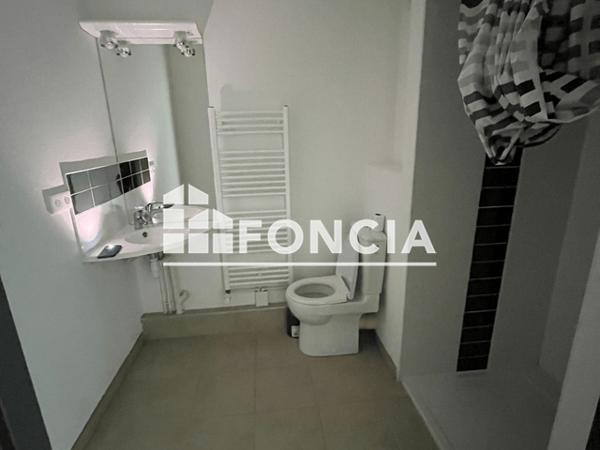 Location Studio 19 m² - 15 RUE GEORGES MONNEUR Besancon 25000