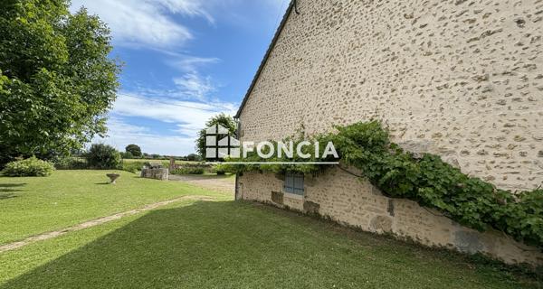 À vendre Maison 4 pièces 100 m² - Fresnay-sur-sarthe 72130
