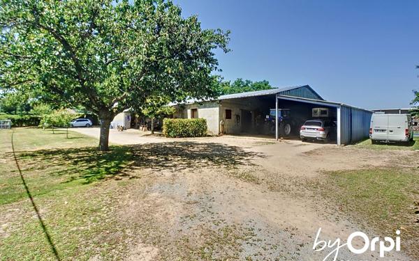 Maison à vendre    4 pièces •  Néris-les-Bains