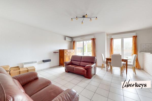 T3 duplex lumineux avec double terrasse – Calme 