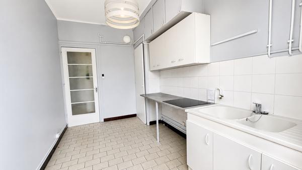 Appartement
         2 pièces
        - 53 m² Exclusivité 199 500 € *