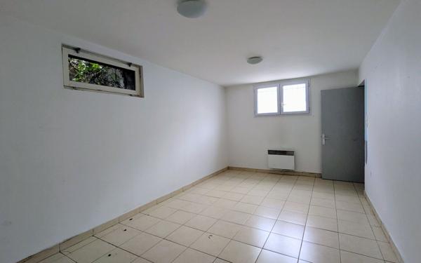 Maison à vendre    4 pièces • 111,61 m2 Saint-Thibault-des-Vignes