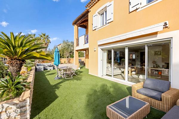 Maison Carry Le Rouet 6 pièce(s) 190 m2