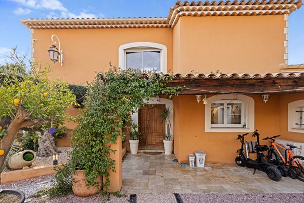 Maison Carry Le Rouet 6 pièce(s) 190 m2