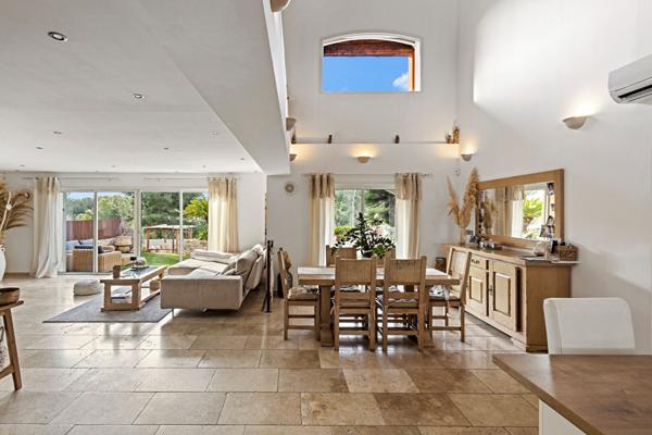 Maison Carry Le Rouet 6 pièce(s) 190 m2