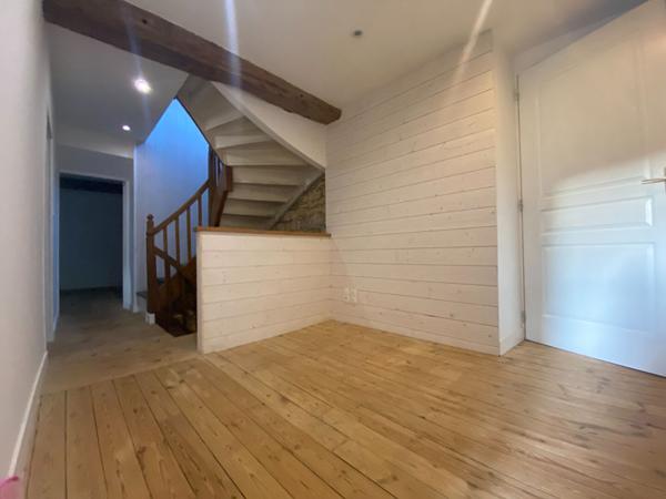 Ensemble immobilier - DERVAL