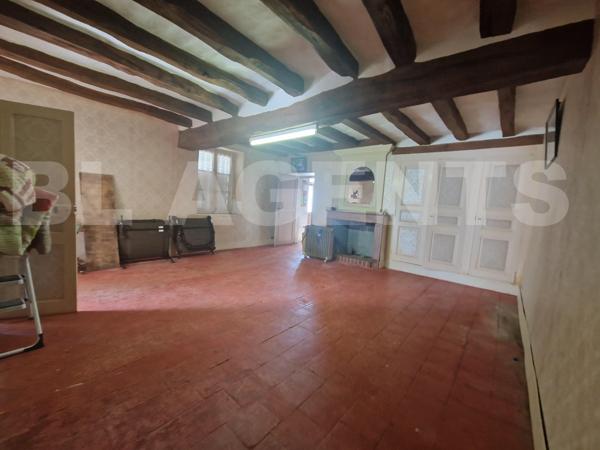 Maison 344 m² avec dépendances et jardin - Fort potentiel