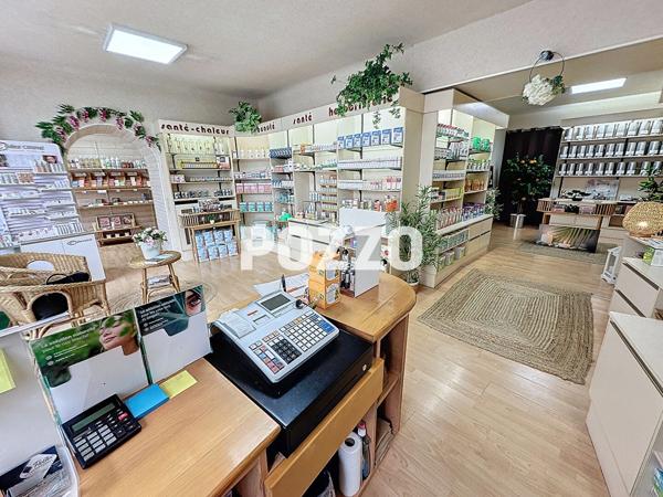 EXCLUSIVITE POZZO IMMOBILIER - Murs commerciaux 84,23 m² - Bail en cours AVRANCHES