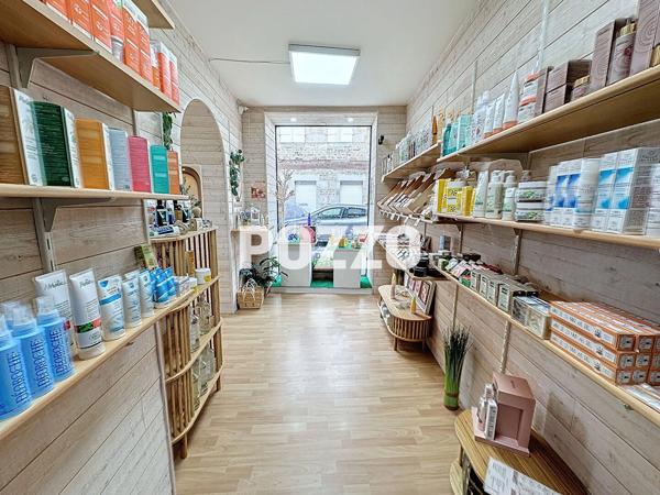 EXCLUSIVITE POZZO IMMOBILIER - Murs commerciaux 84,23 m² - Bail en cours AVRANCHES