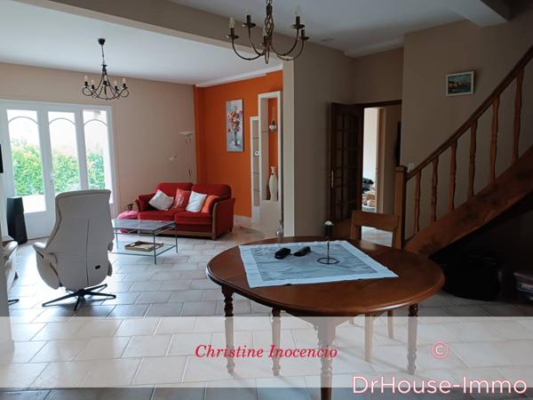 Maison à vendre 8 pièces de 229 m²