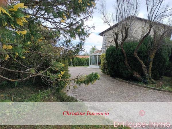 Maison à vendre 8 pièces de 229 m²