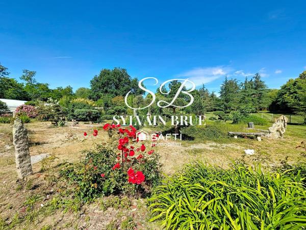 Propriété de charme sur près de 2 hectares