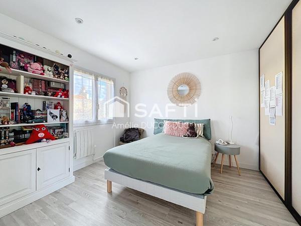 Maison familiale avec piscine - 3 chambres  + espace évolutif