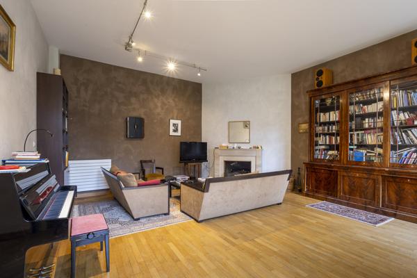 Triplex 7 chambres au coeur de la vieille ville