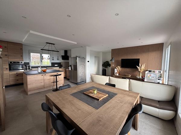 Hauteurs de la Motte Servolex, maison avec vue degagee sur les Montagnes