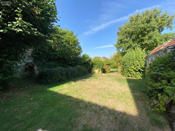 Maison à vendre à Mézières-en-Brenne dans l'Indre (36290), ref : 1051118