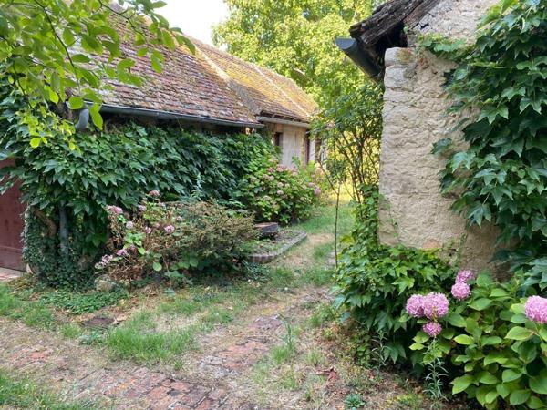 Maison à vendre à Mézières-en-Brenne dans l'Indre (36290), ref : 1051118