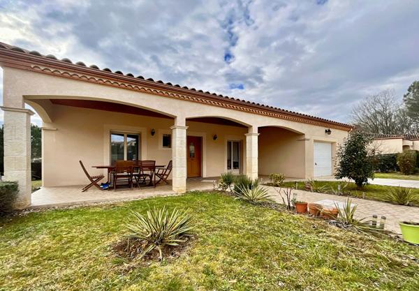 A VENDRE - Grande maison de plain-pied