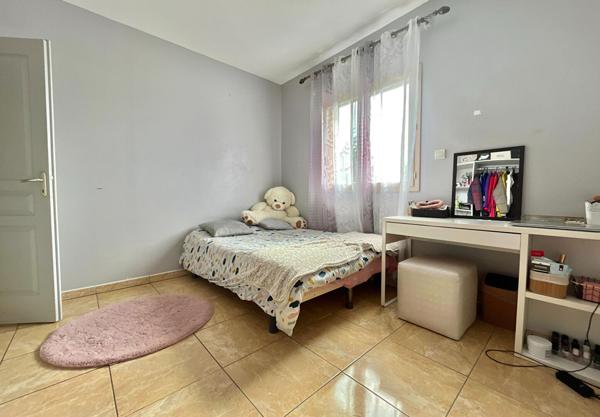 A VENDRE - Grande maison de plain-pied