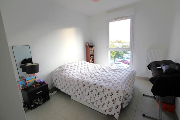 Appartement récent T3