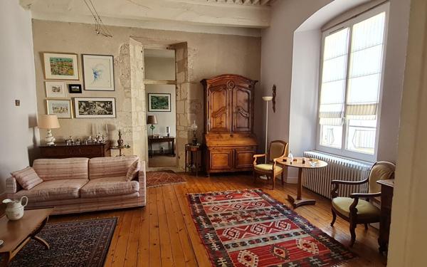 Appartement à vendre    5 pièces • 180 m2 Agen