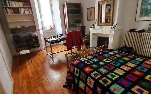 Appartement à vendre    5 pièces • 180 m2 Agen