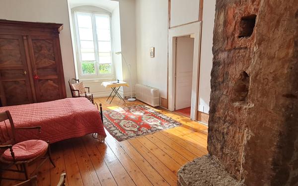 Appartement à vendre    5 pièces • 180 m2 Agen