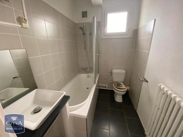 Appartement à louer 3 pièces 60.05m² Le Mans (72000)
