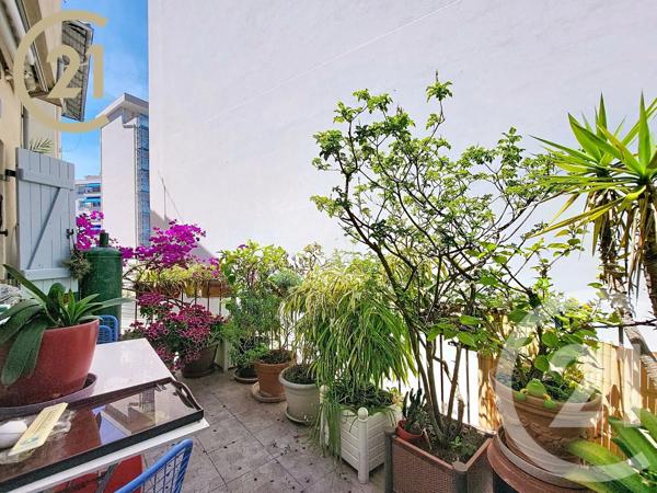Appartement F2 à vendre  2 pièces - 49,05 m 2   CANNES  - 06