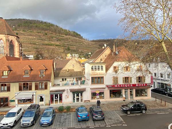 Appartement - 6 pièces - 104 m²