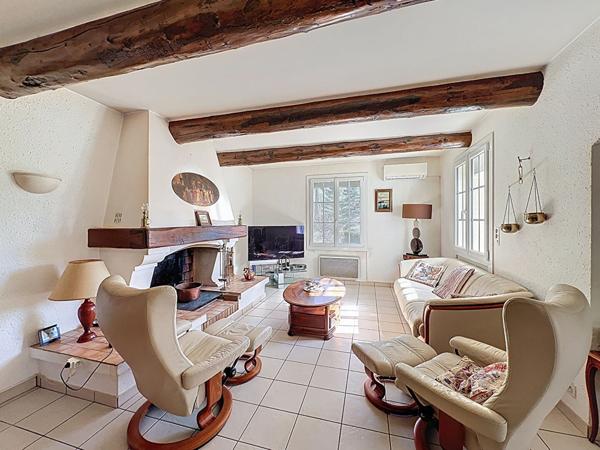 Villa+ Appartement T2 avec jardin quartier calme