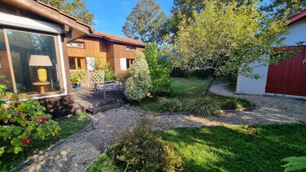 Maison 9 pièces 200m² à 300m de la plage du Betey Andernos les bains