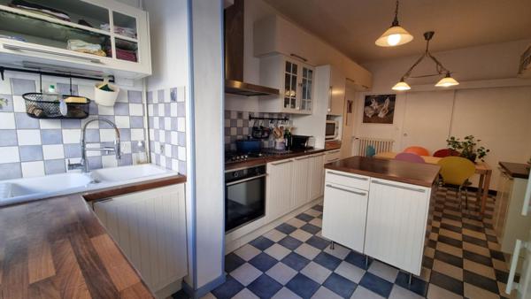 Maison 9 pièces 200m² à 300m de la plage du Betey Andernos les bains