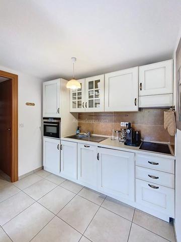 Vente                                                      Appartement
                        
                     2 pièces                      29 m2                     à Calvi