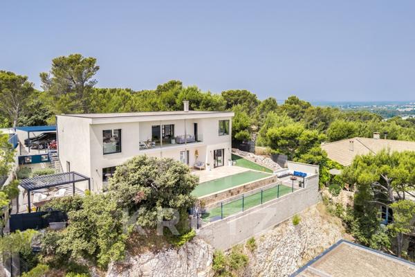 Maison d'architecte contemporaine avec vues