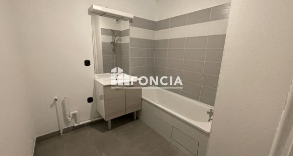 Location Appartement 3 pièces 61.97 m² - Toulouse 31200