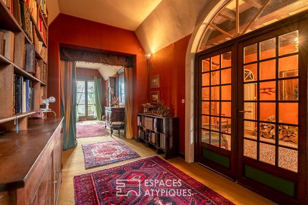 Demeure de caractère au cachet architectural unique