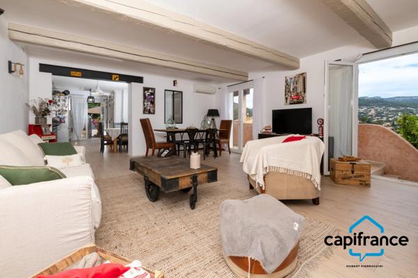 Ollioules: Villa de caractére rénovée de 175m2 sur 726 m2 au calme, 2 appartements T4 de 105 2 et un T2/3 de 70m2 village à pied