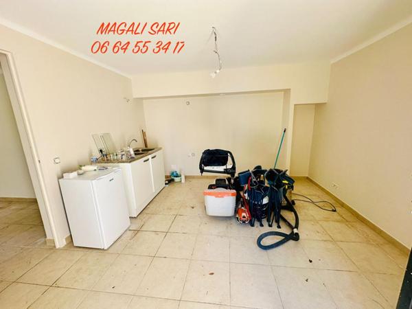 Maison Ales 8 pièce(s) 136 m2 + Terrain constructible