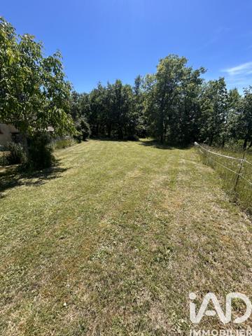 Terrain à vendre 3 200 m² Montpezat-de-Quercy