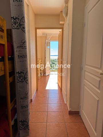 Appartement à ROQUEBRUNE-SUR-ARGENS, 83380 - 2 pièces 40m²