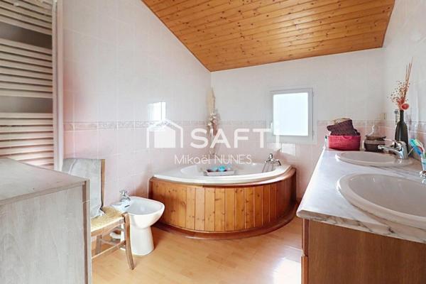 MURET- Maison T5 de 132 m² - 4 chambres.