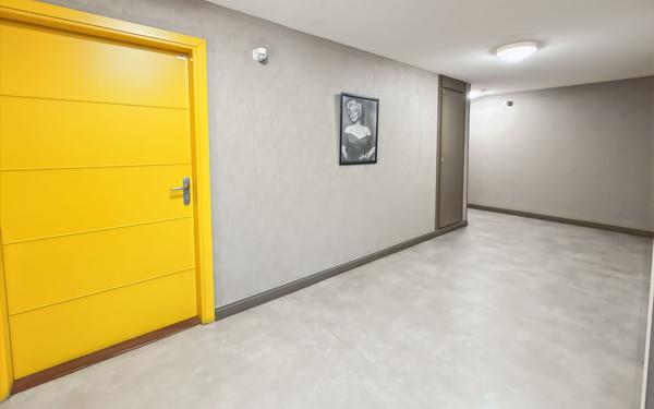 Appartement à vendre    1 pièce • 32 m2 Toulouse