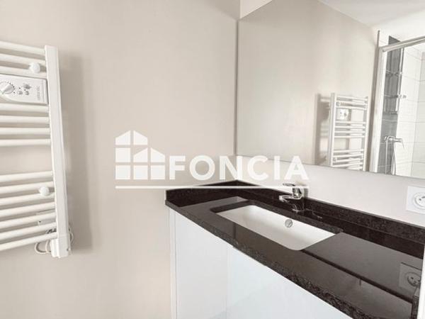 Location Appartement 2 pièces 43.16 m² - 11 RUE DU TEMPLE Limoges 87000