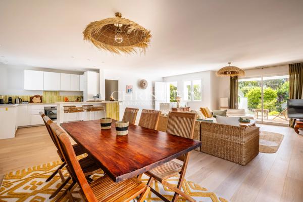 RARE À LACANAU – LONGARISSE – MAISON PLAIN-PIED – 4 CHAMBRES À 80 M DU LAC