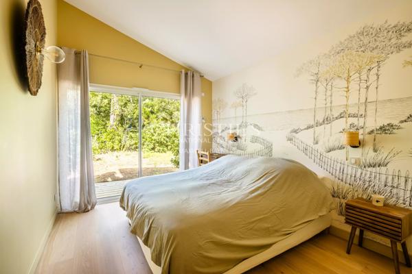 RARE À LACANAU – LONGARISSE – MAISON PLAIN-PIED – 4 CHAMBRES À 80 M DU LAC