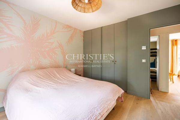 RARE À LACANAU – LONGARISSE – MAISON PLAIN-PIED – 4 CHAMBRES À 80 M DU LAC