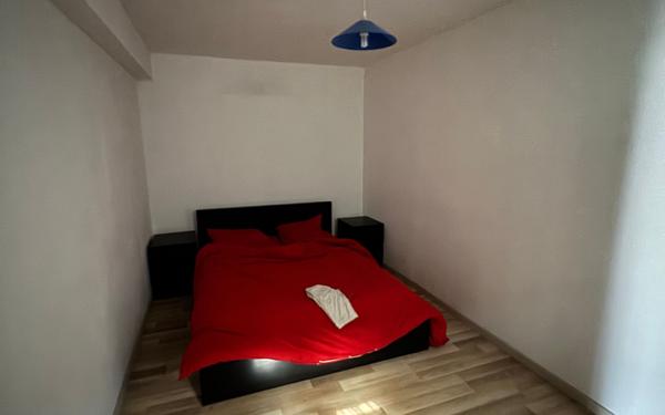 Immeuble à vendre    11 pièces •  Orléans