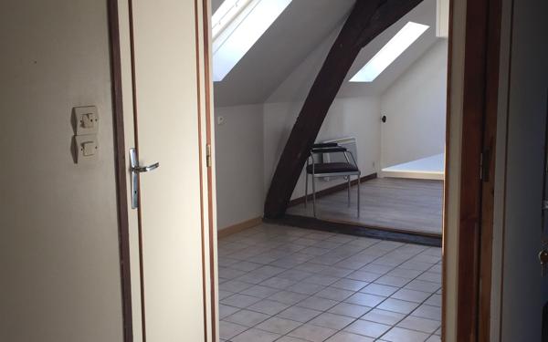 Immeuble à vendre    11 pièces •  Orléans