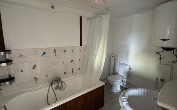 Immeuble à vendre    11 pièces •  Orléans